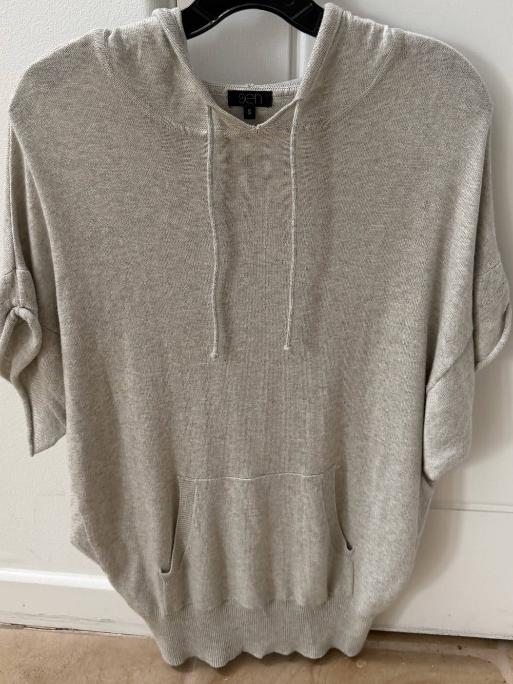 Soft SEN Hooded Short Sleeve Sweater